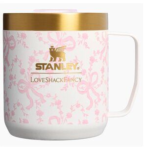 Stanley 1913 x LoveShackFancy Holiday Everyday Camp Mug